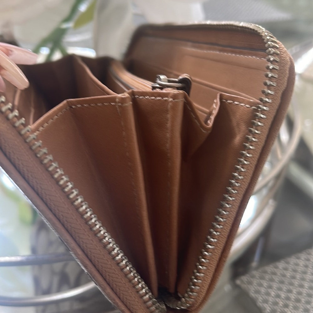 Authentic Coach Wallet - Picture 5 of 8